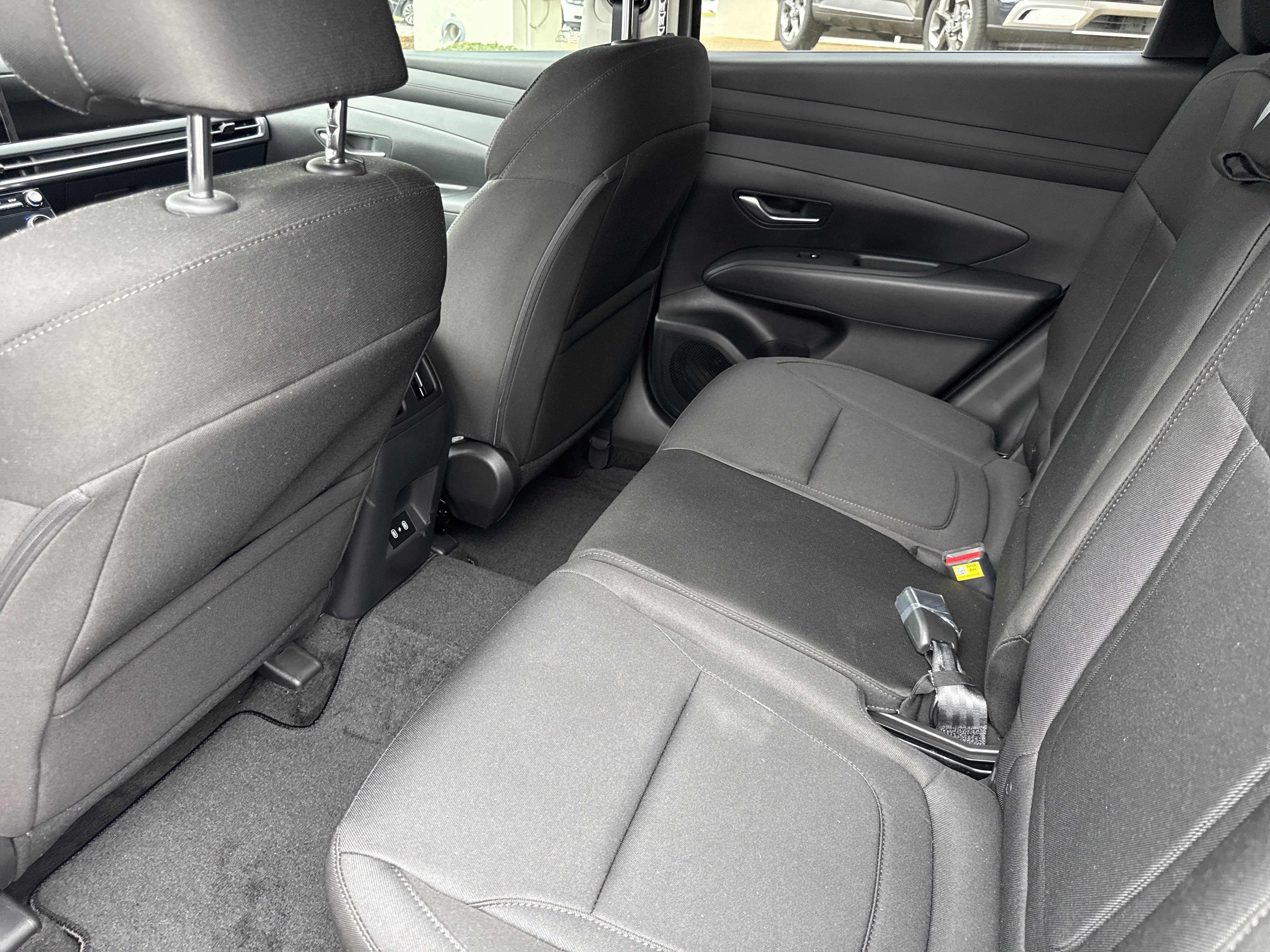 New 2026 Hyundai Tucson SEL FWD image 12