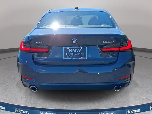New 2026 BMW 330i xDrive Sedan w/ Premium Package AWD/4WD image 5
