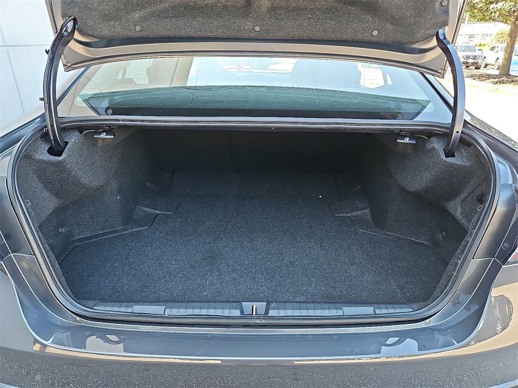 Used 2024 Subaru Legacy Limited image 29