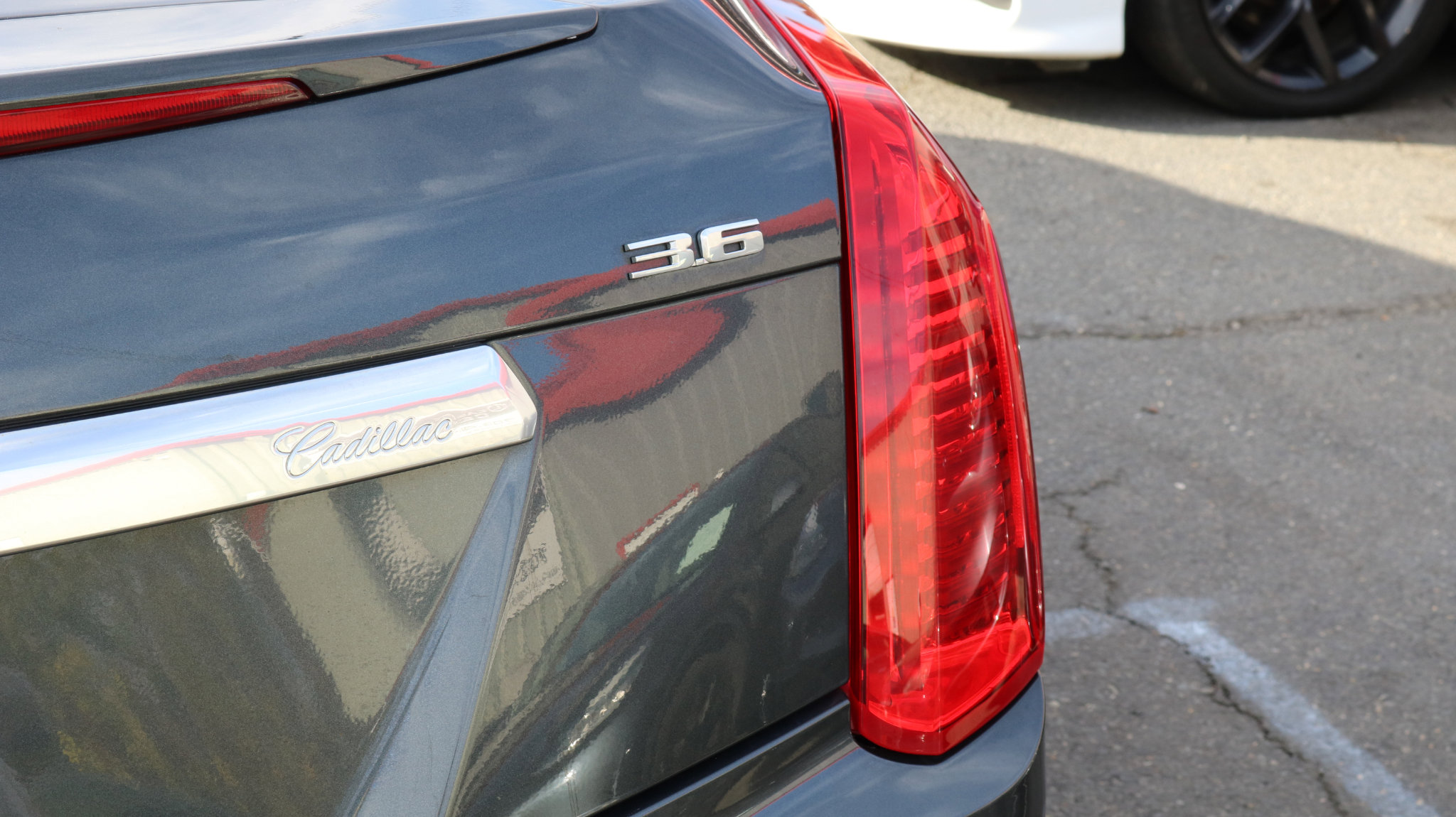 Used 2016 Cadillac CTS Luxury image 8