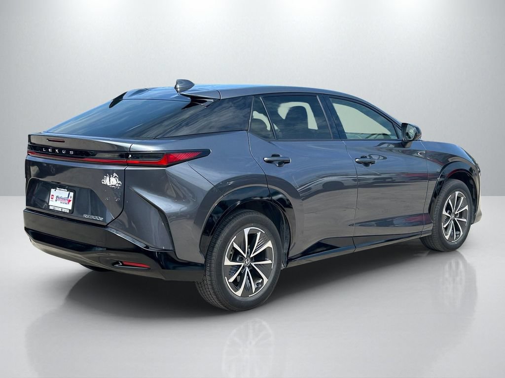 Used 2024 Lexus RZ 300e Premium FWD image 5