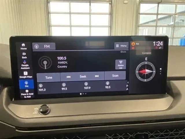 Used 2023 Honda Accord Touring image 32