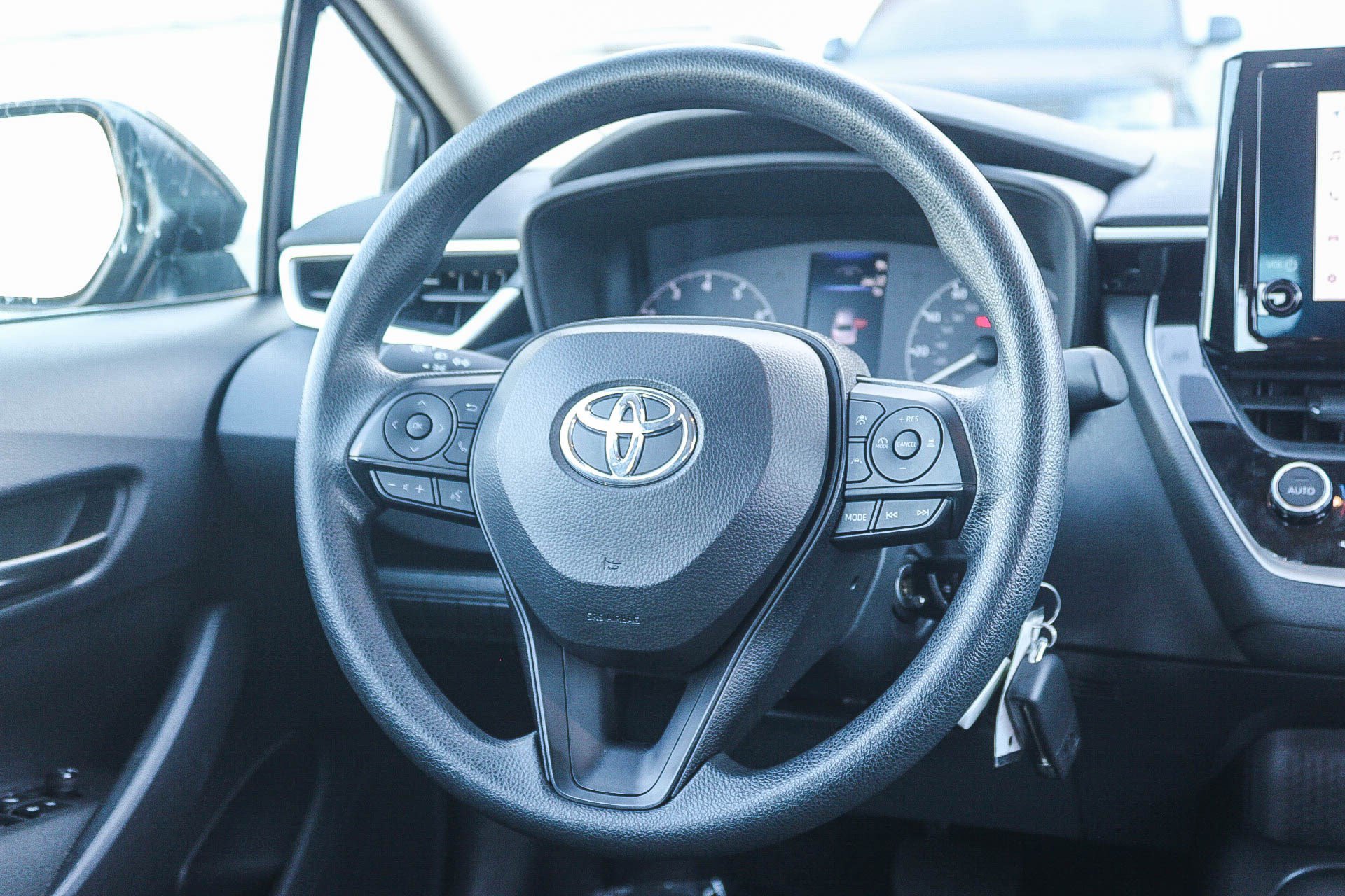 Certified 2024 Toyota Corolla LE FWD image 16