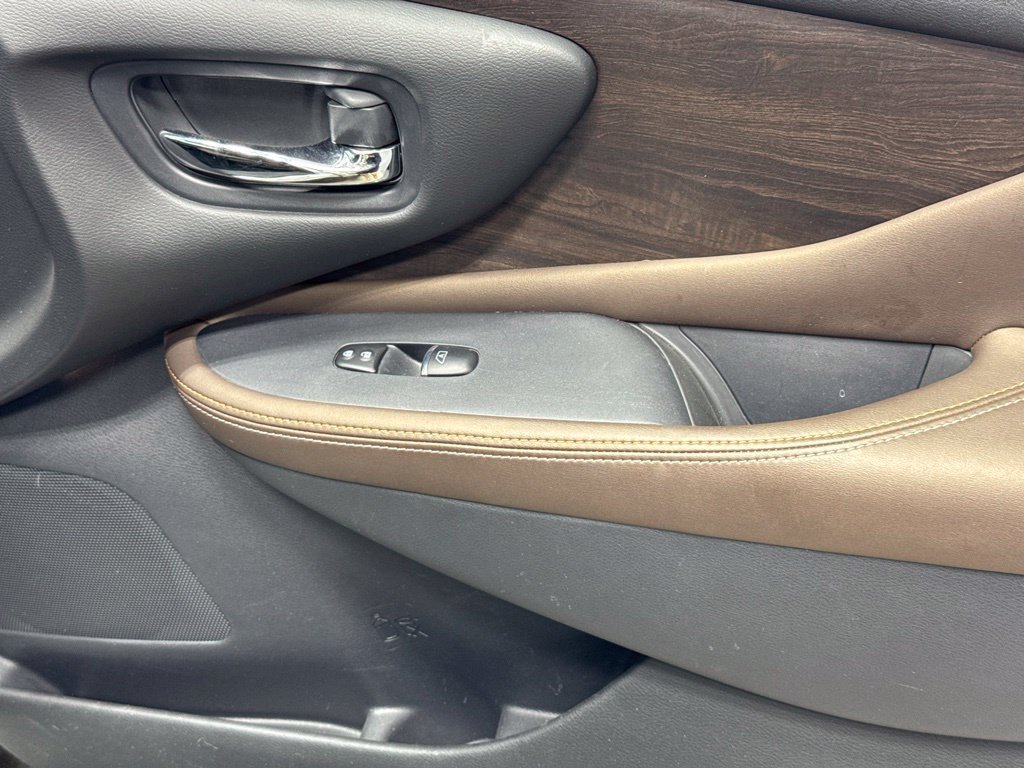 Used 2024 Nissan Murano Platinum AWD/4WD image 32