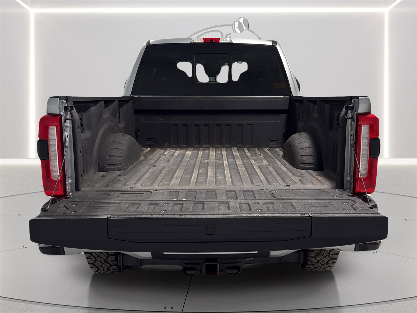 Certified 2024 Ford F250 Lariat w/ Sport Appearance Package image 9