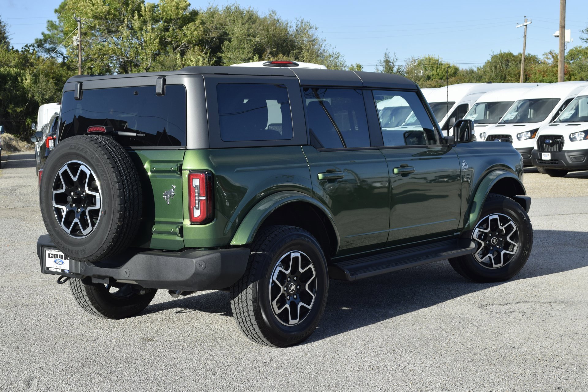 New 2025 Ford Bronco Outer Banks image 6