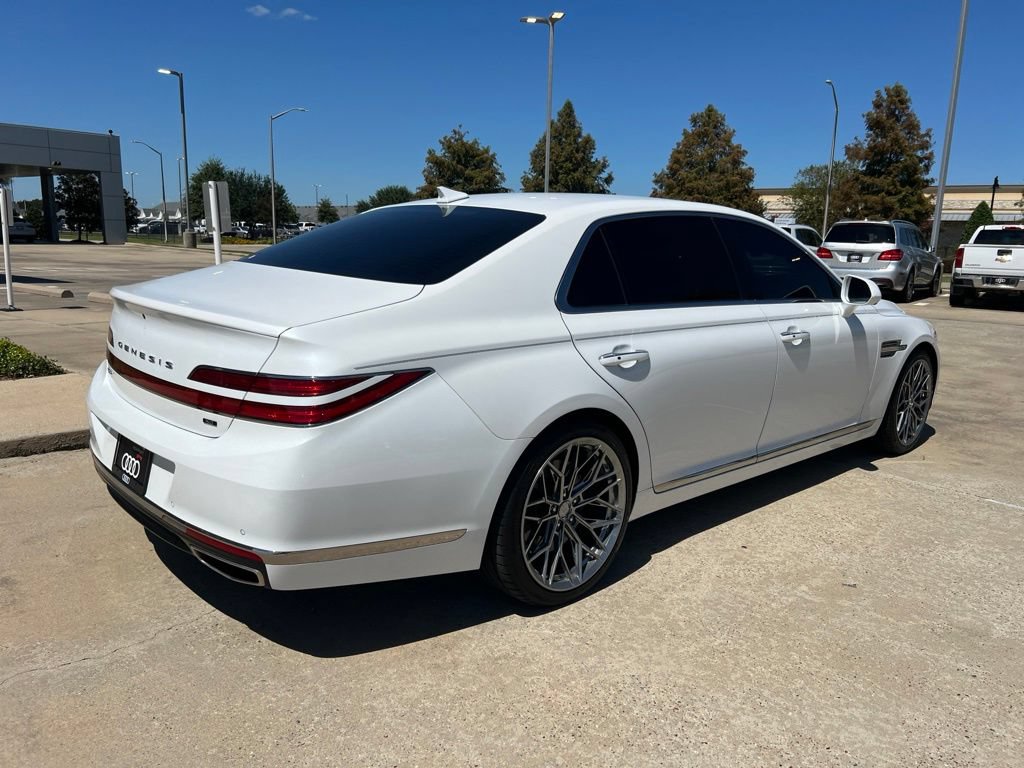Used 2021 Genesis G90 5.0 Ultimate RWD image 5
