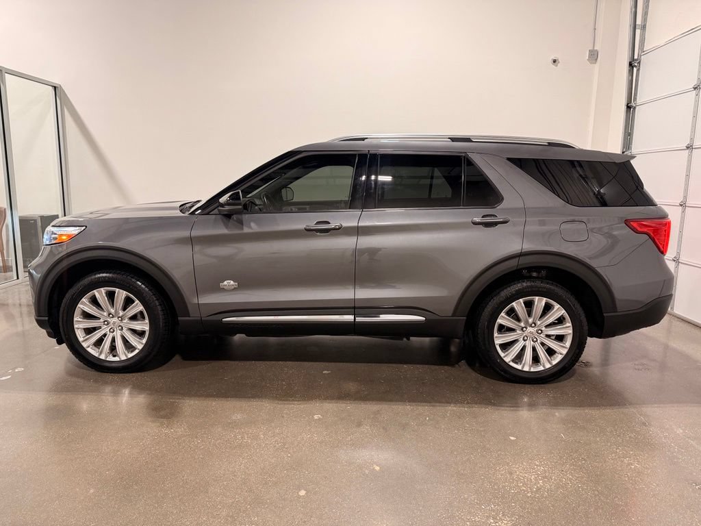 Used 2023 Ford Explorer King Ranch w/ Technology Package AWD/4WD image 8