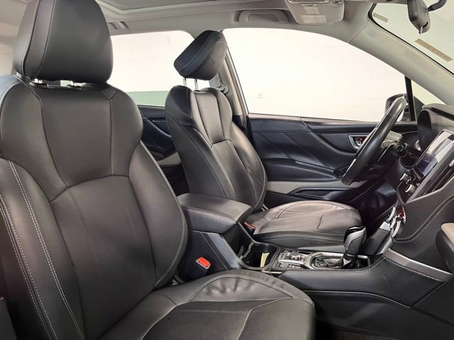 Used 2023 Subaru Forester Limited AWD/4WD image 10