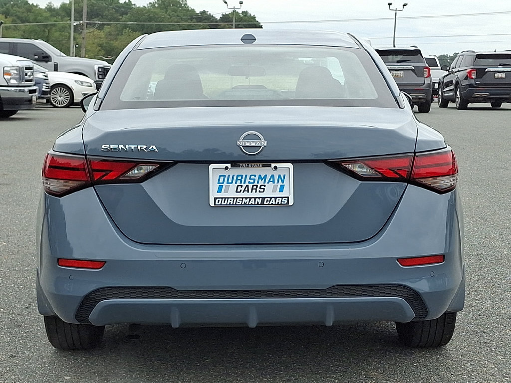 Used 2025 Nissan Sentra SV w/ All-Weather Package FWD image 5