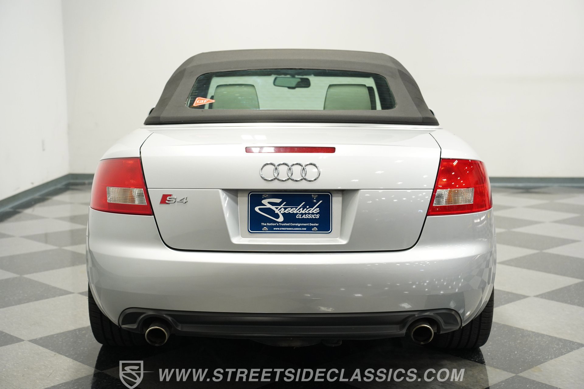 Used 2004 Audi S4 Cabriolet image 10