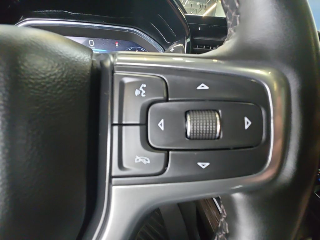 Used 2024 Chevrolet Silverado 1500 LT Trail Boss w/ LT Trail Boss Premium Package AWD/4WD image 19