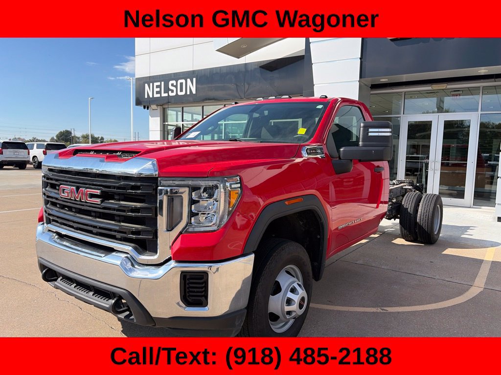 Used 2021 GMC Sierra 3500 4x4 Regular Cab w/ Convenience Package image 1