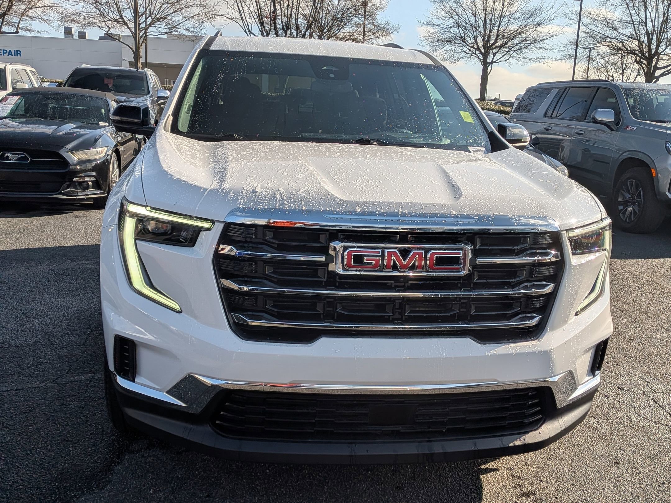 Certified 2025 GMC Acadia Elevation image 2