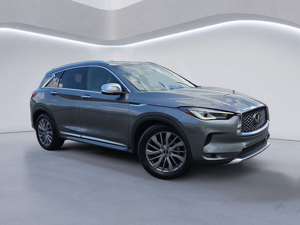 Used 2025 INFINITI QX50 Luxe w/ Accent Package