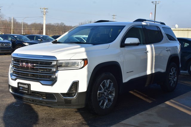 Used 2023 GMC Acadia SLT image 12