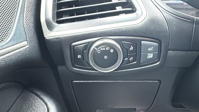 Certified 2024 Ford Edge SEL w/ Convenience Package image 15