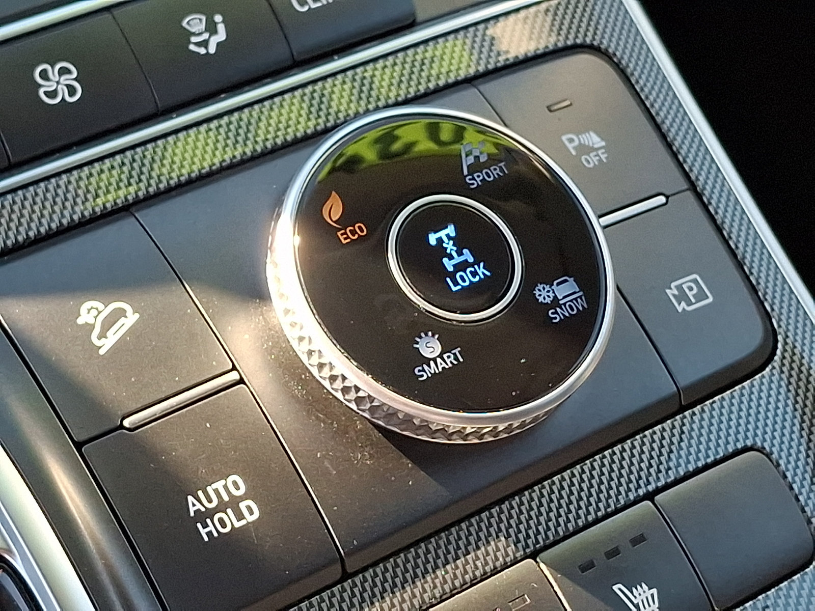 Certified 2023 Hyundai Santa Fe SEL Premium AWD/4WD image 27