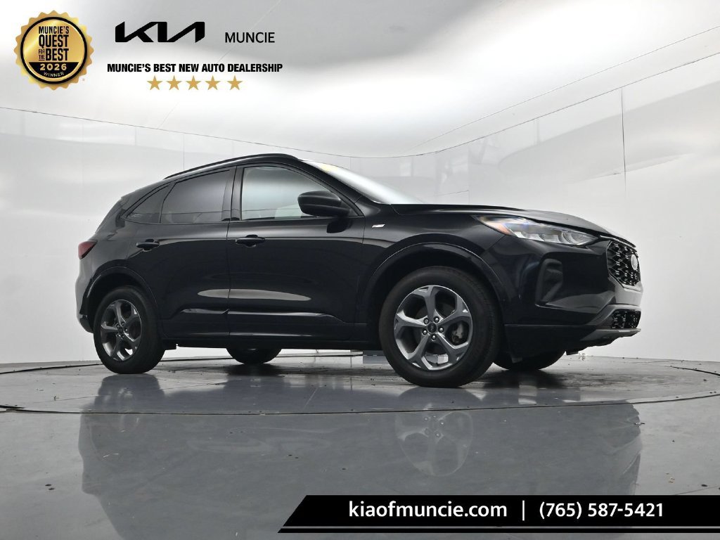 Used 2023 Ford Escape ST-Line w/ Tech Pack #1 AWD/4WD image 39