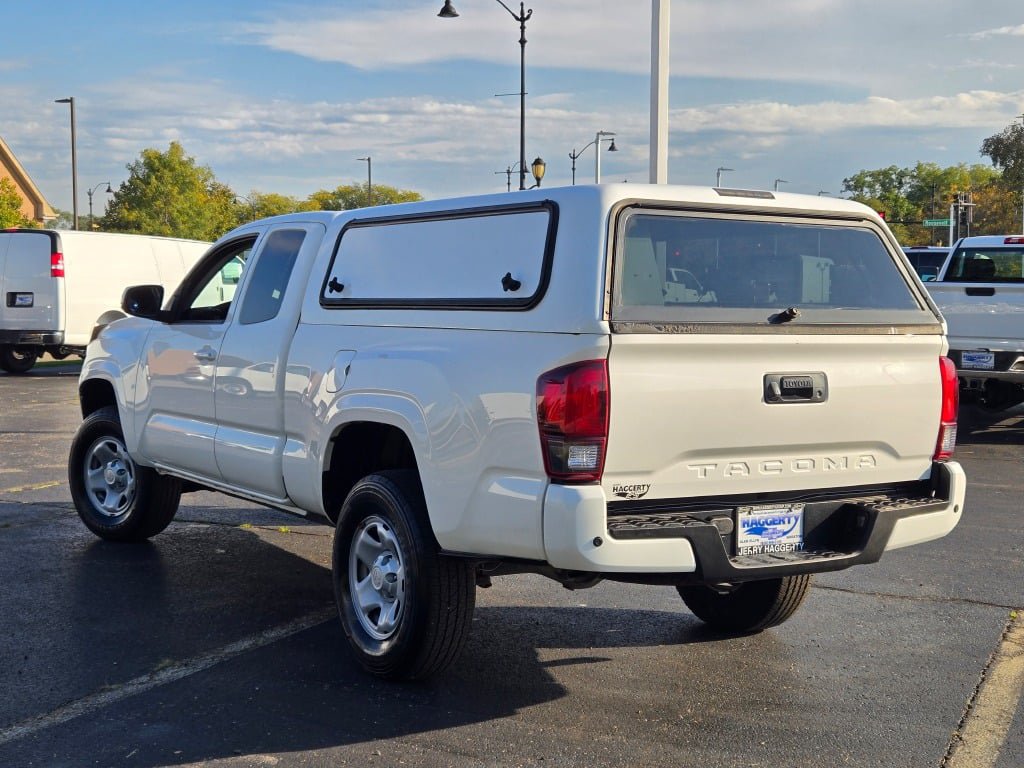 Used 2021 Toyota Tacoma SR RWD image 16