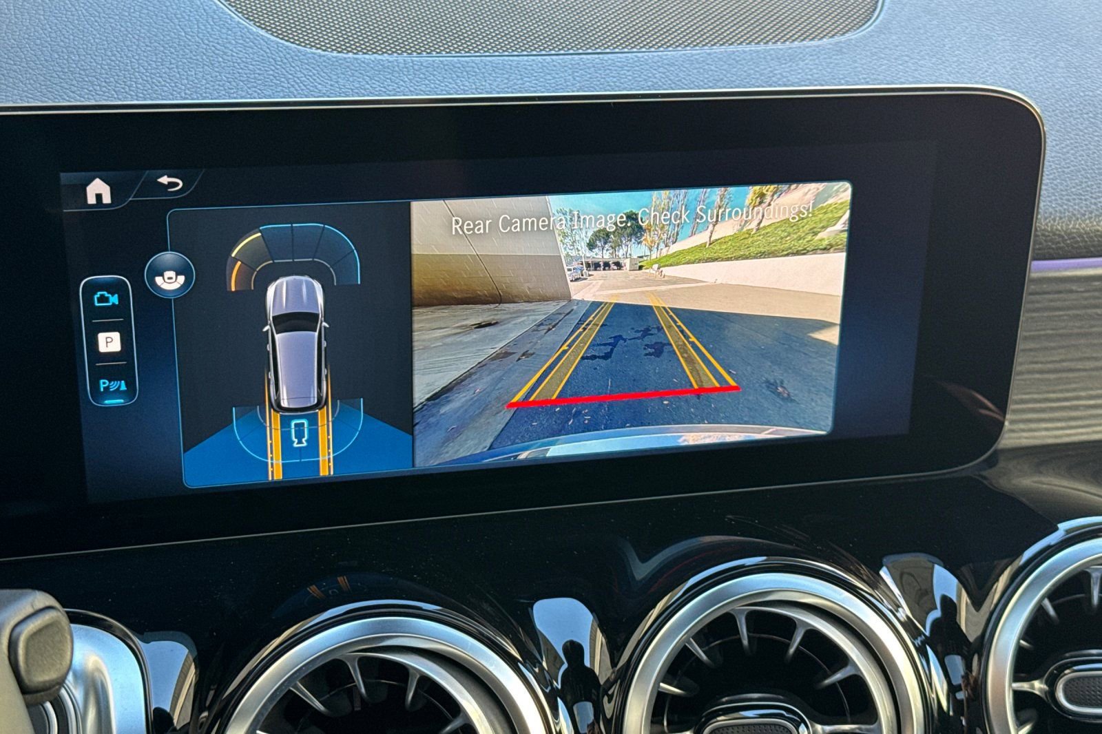 New 2026 Mercedes-Benz GLB 250 image 19