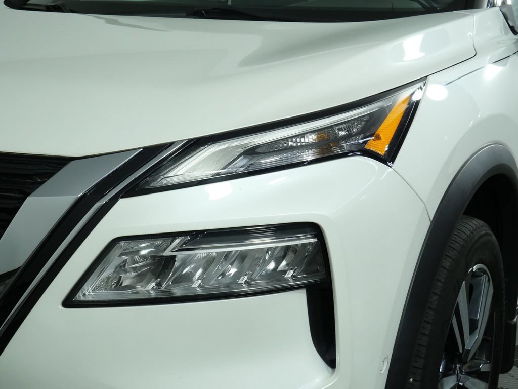 Used 2023 Nissan Rogue SL w/ SL Premium Package AWD/4WD image 14