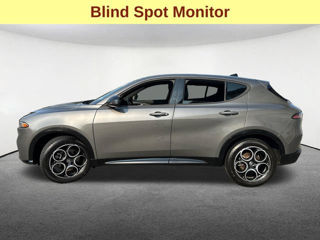 Used 2025 Alfa Romeo Tonale AWD/4WD image 6