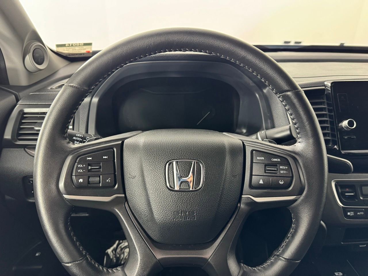 Used 2025 Honda Ridgeline Sport image 22