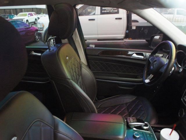 Used 2019 Mercedes-Benz GLS 550 GLS 550 image 3