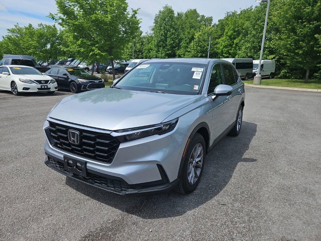 Used 2025 Honda CR-V EX-L image 3