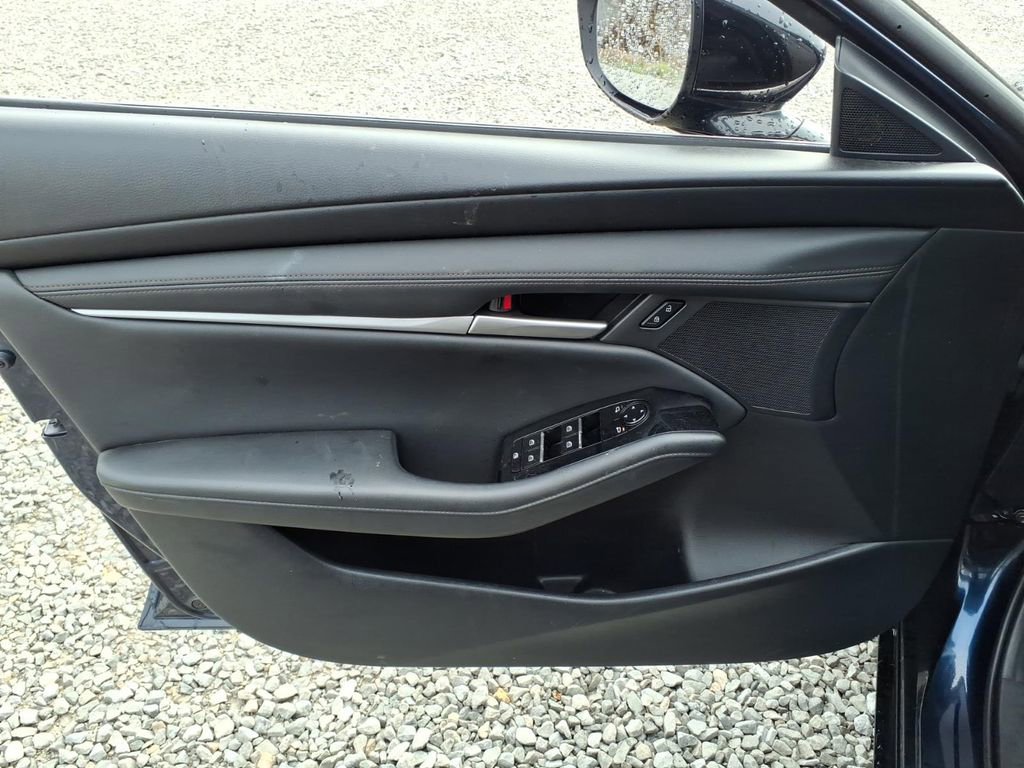 Used 2025 MAZDA MAZDA3 s Sport image 19
