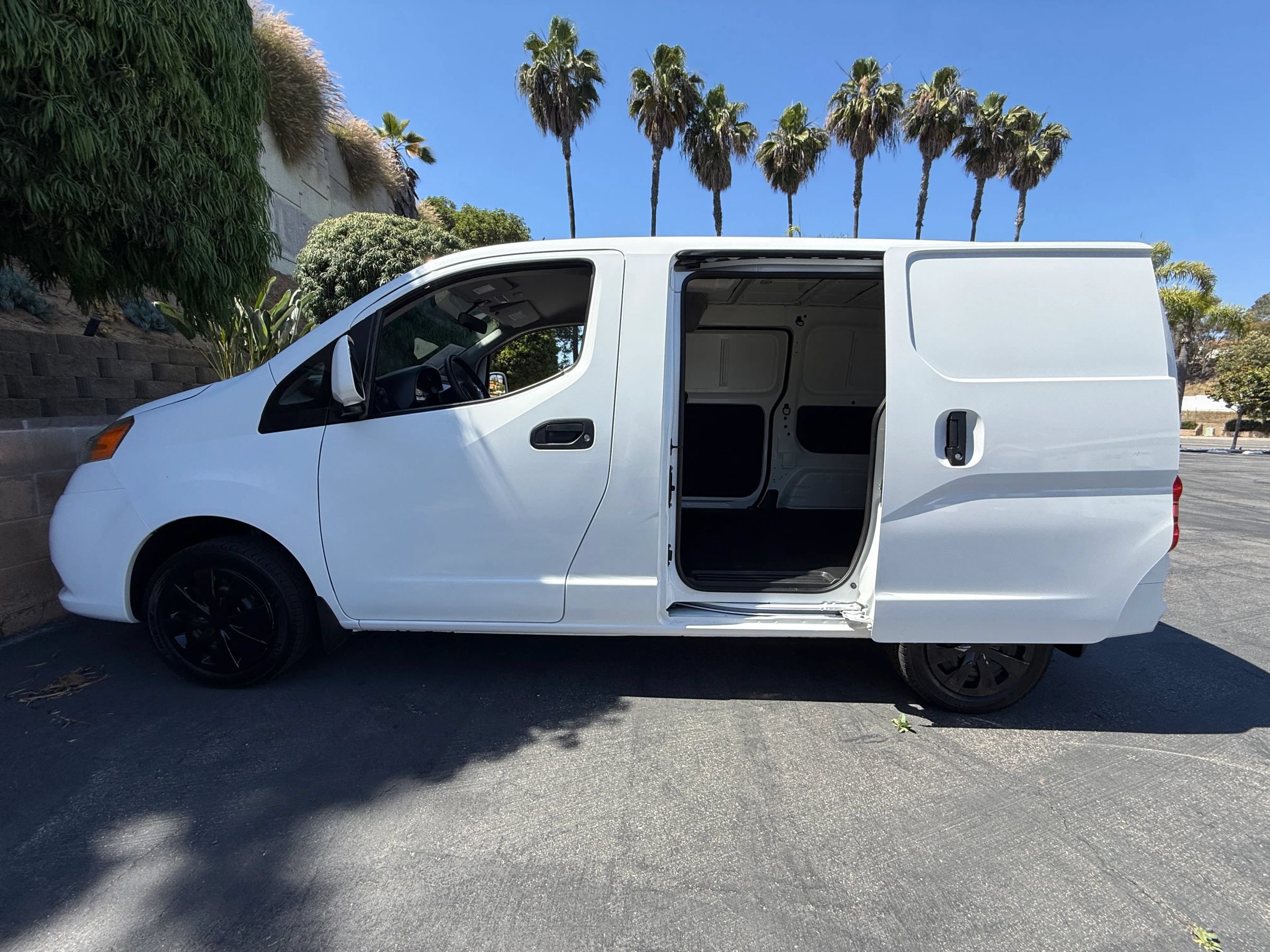 Used 2020 Nissan NV200 SV w/ Back Door Glass Package FWD image 20