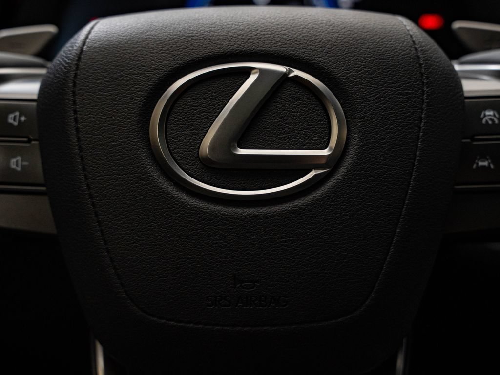 Certified 2024 Lexus RZ 450e Premium w/ Technology Package AWD/4WD image 28