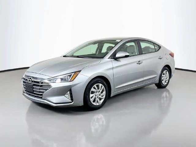 Used 2020 Hyundai Elantra SE FWD image 4
