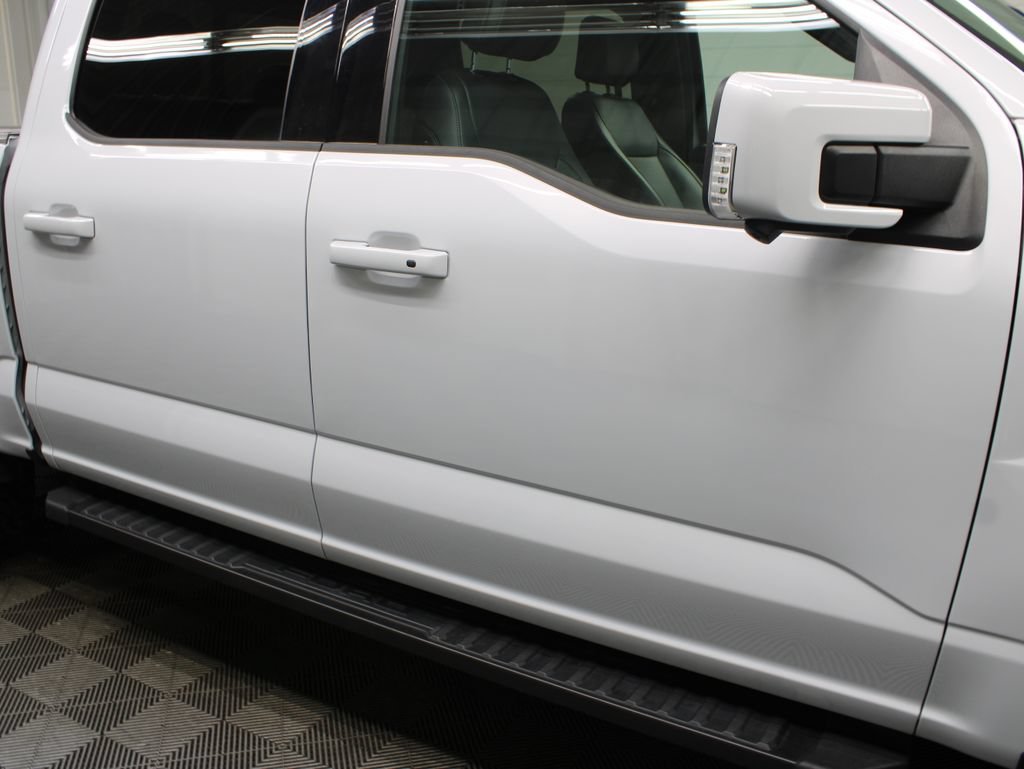 Used 2025 Ford F150 Lariat AWD/4WD image 32