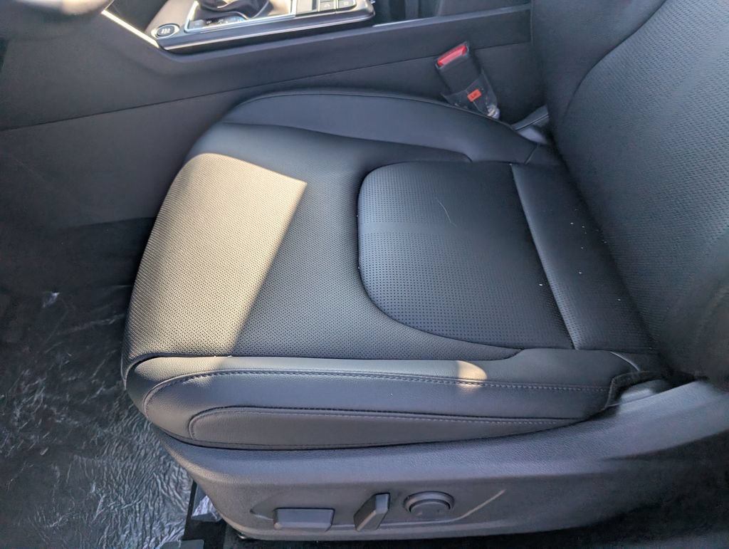New 2026 Kia Sportage EX w/ EX Panorama Roof Package FWD image 22