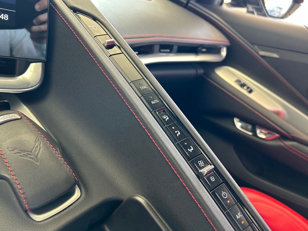 Used 2022 Chevrolet Corvette Stingray Coupe w/ Z51 Performance Package image 42