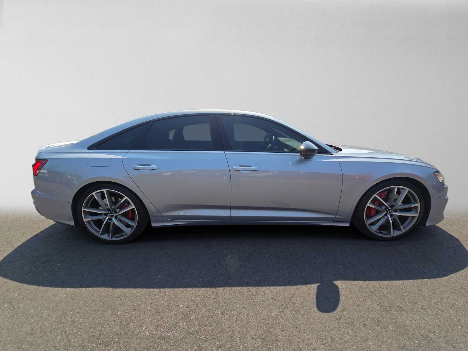 Used 2021 Audi S6 Prestige w/ Prestige Package AWD/4WD image 2