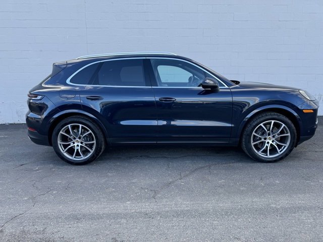 Used 2024 Porsche Cayenne image 9