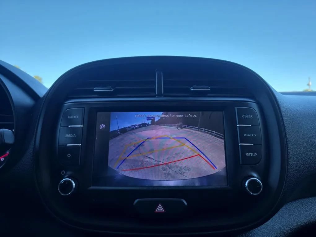 Used 2022 Kia Soul LX w/ Technology Package FWD image 27