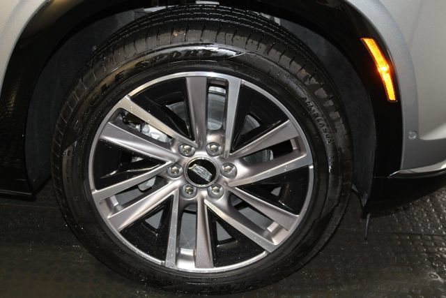 Certified 2026 Cadillac Vistiq Sport w/ LPO, Floor Liner Package AWD/4WD image 40