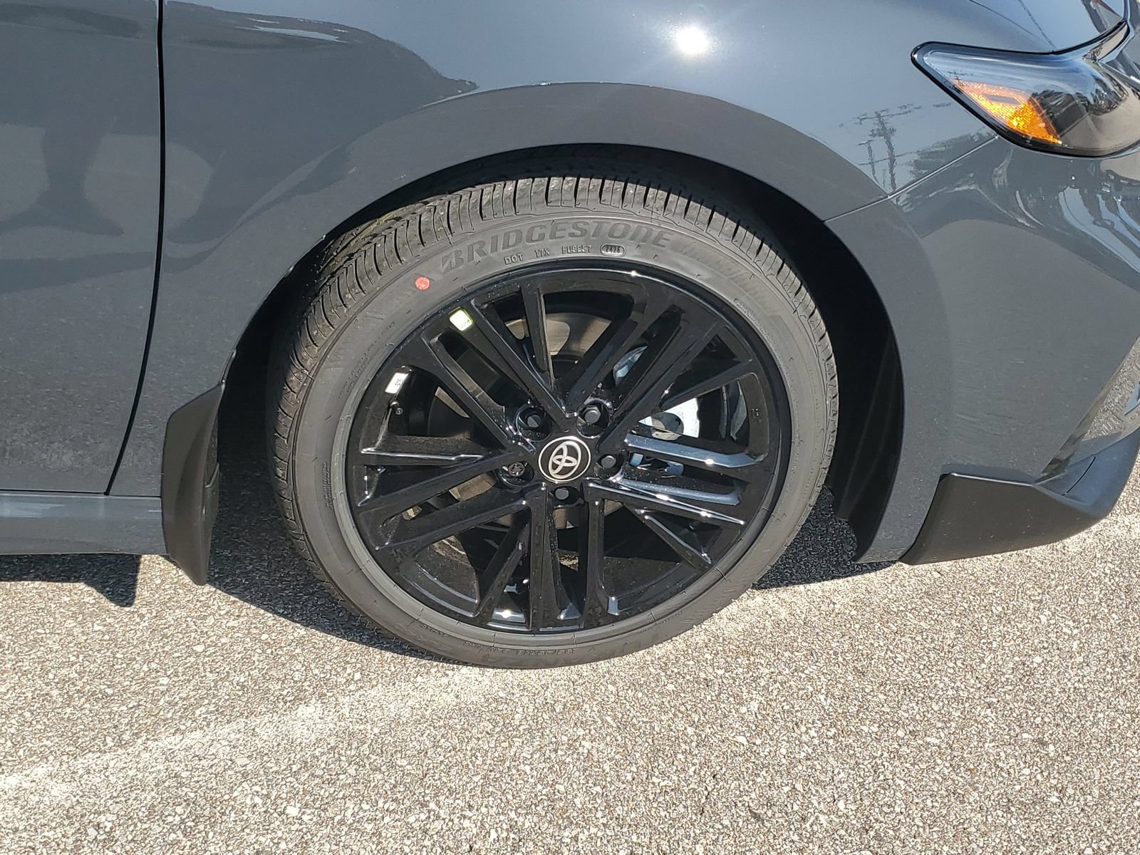 New 2026 Toyota Camry SE w/ Convenience Package FWD image 6