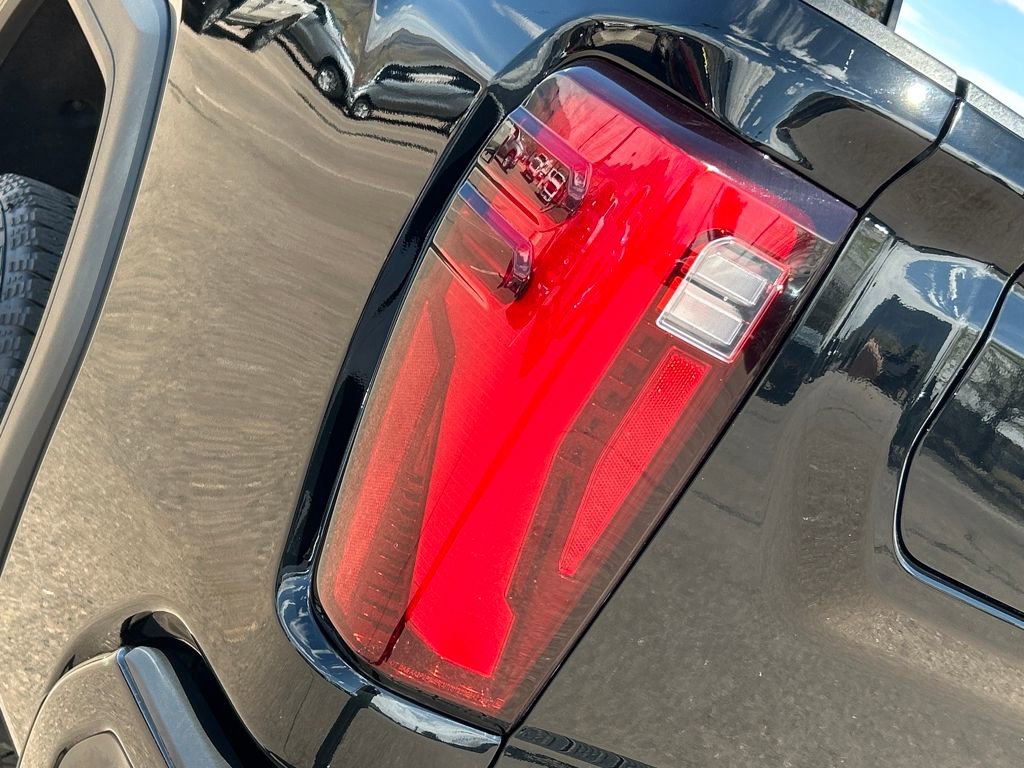 Used 2024 GMC Sierra 3500 Denali Ultimate image 24