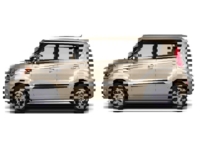 Used 2013 Kia Soul + FWD image 3