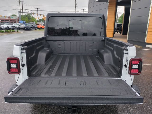 New 2026 Jeep Gladiator Sport AWD/4WD image 13