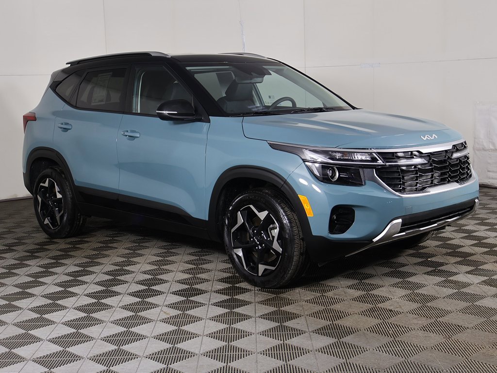 Used 2025 Kia Seltos S image 49