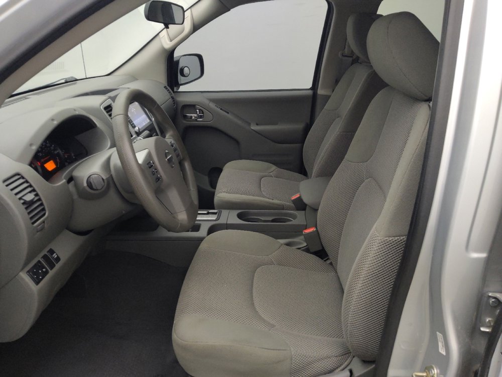 Used 2019 Nissan Frontier SV RWD image 17