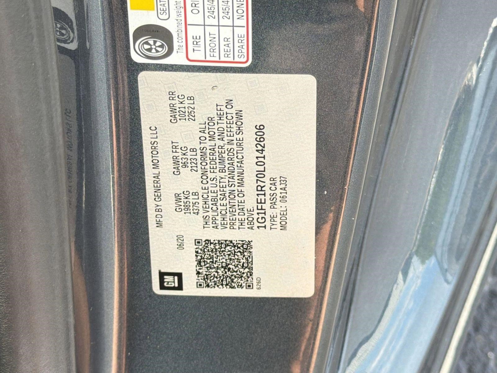 Used 2020 Chevrolet Camaro LT RWD image 18