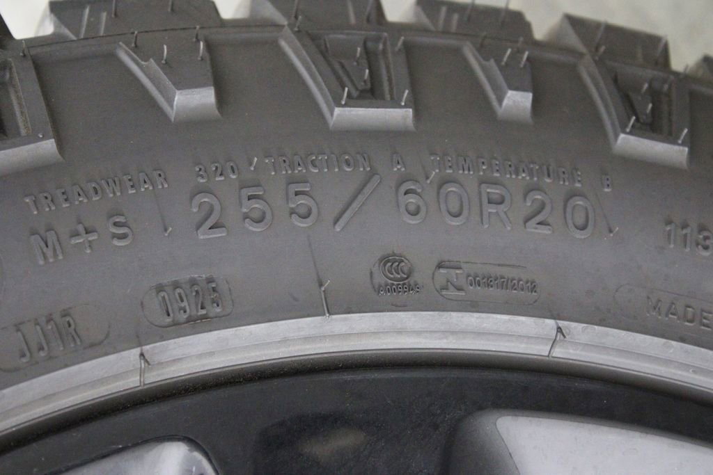 Used 2024 Jeep Wrangler Unlimited Sahara image 45