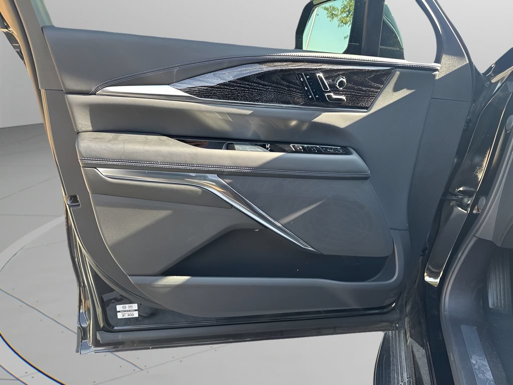 New 2026 Cadillac Escalade IQL Luxury AWD/4WD image 30